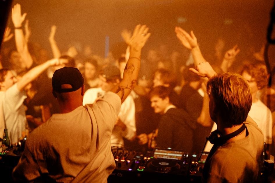 Club3x Jim Jonathan eager captures 19