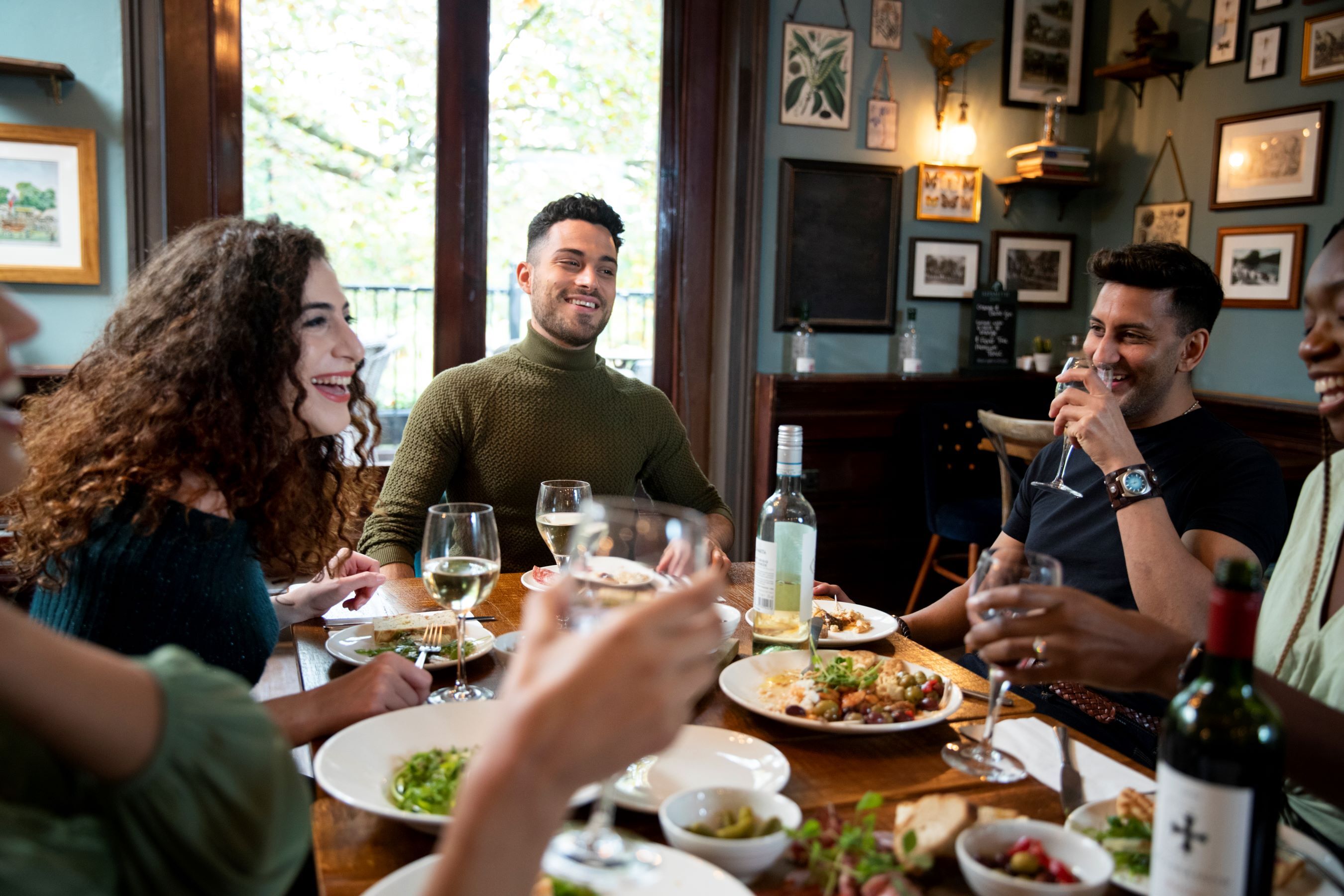 Gasten restaurant diner lunch