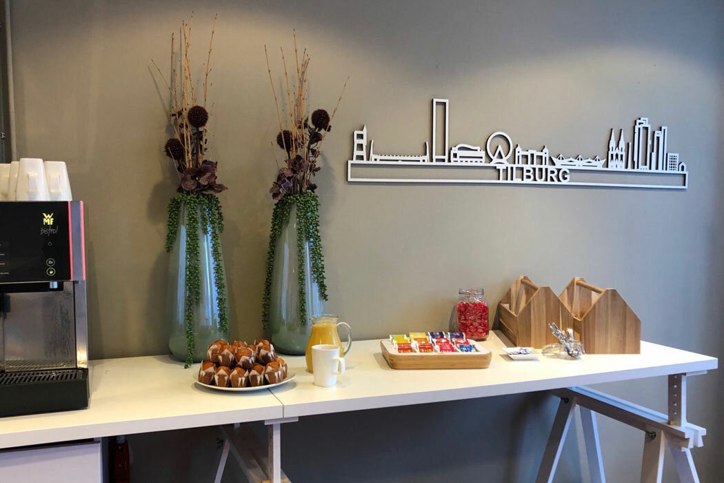 IBIS Tilburg Cropped