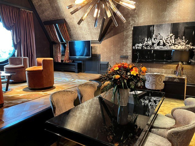 Hotel Twenty Seven suite 2