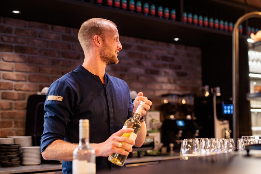 Robin restaurant bunkr