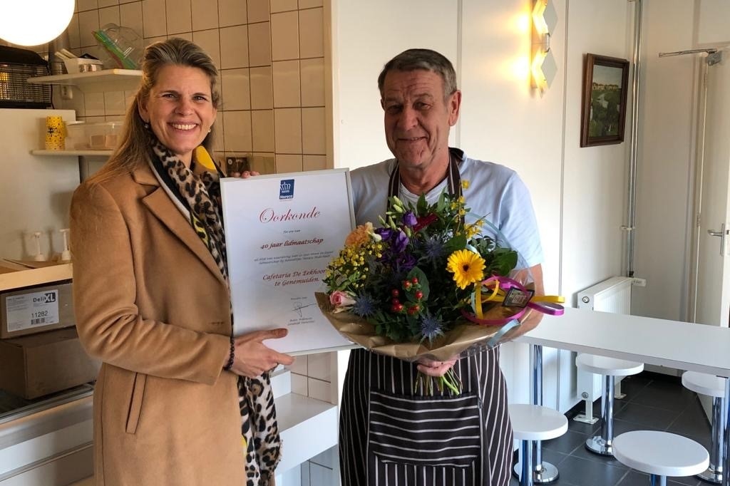 Cafetaria De Eekhoorn Genemuiden 40 jaar lid Cropped