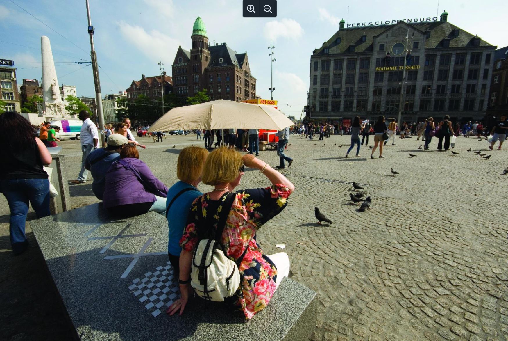 Amsterdam de dam toeristen