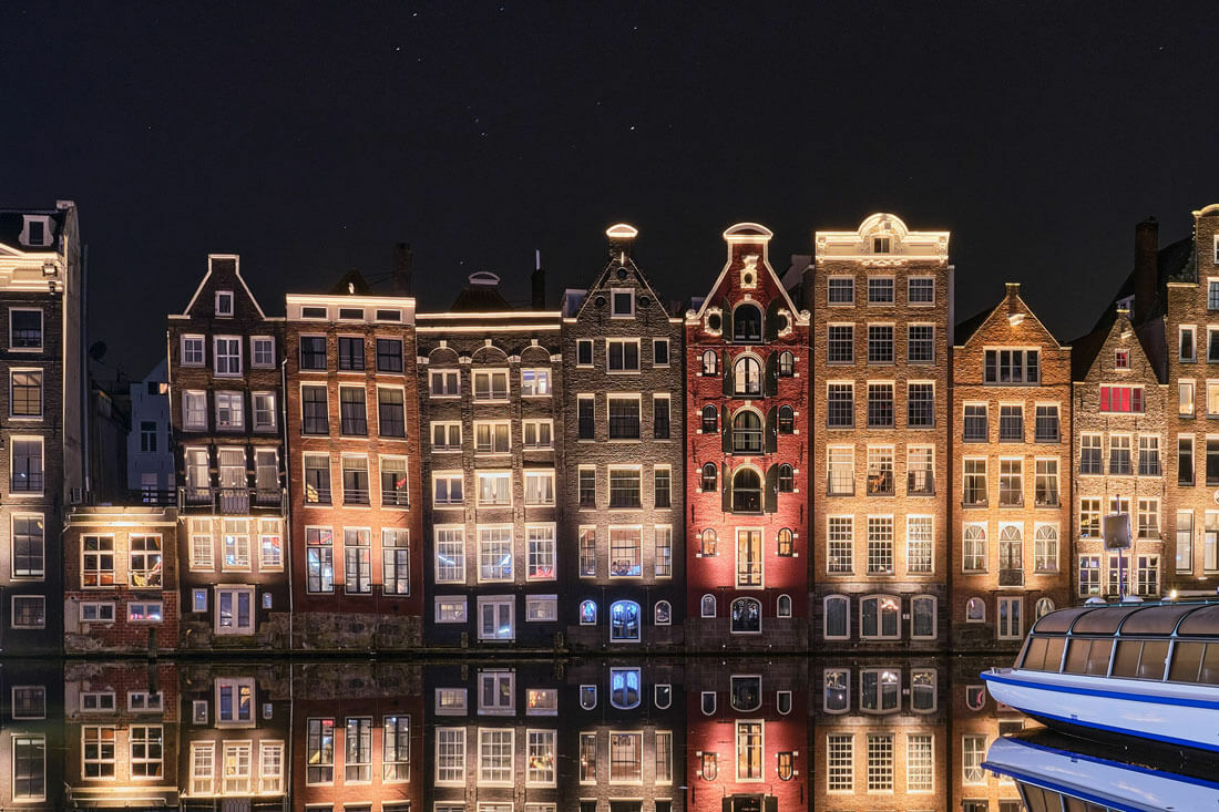 Amsterdam bij nacht