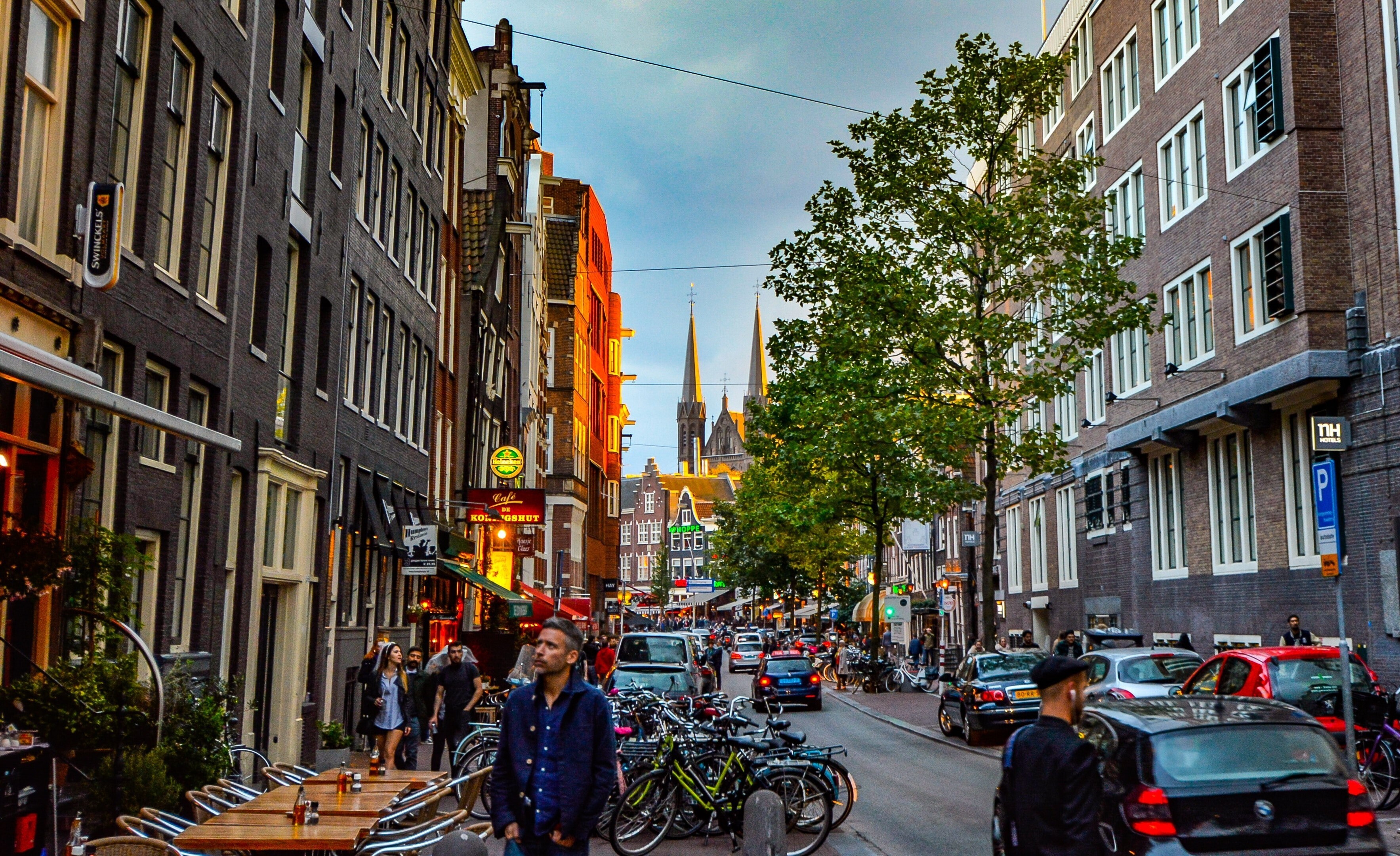 Verkeer auto Amsterdam