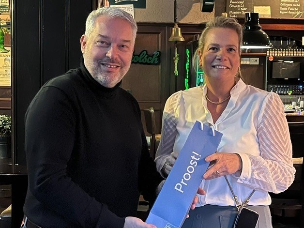 De eetgalerij en lots Cropped