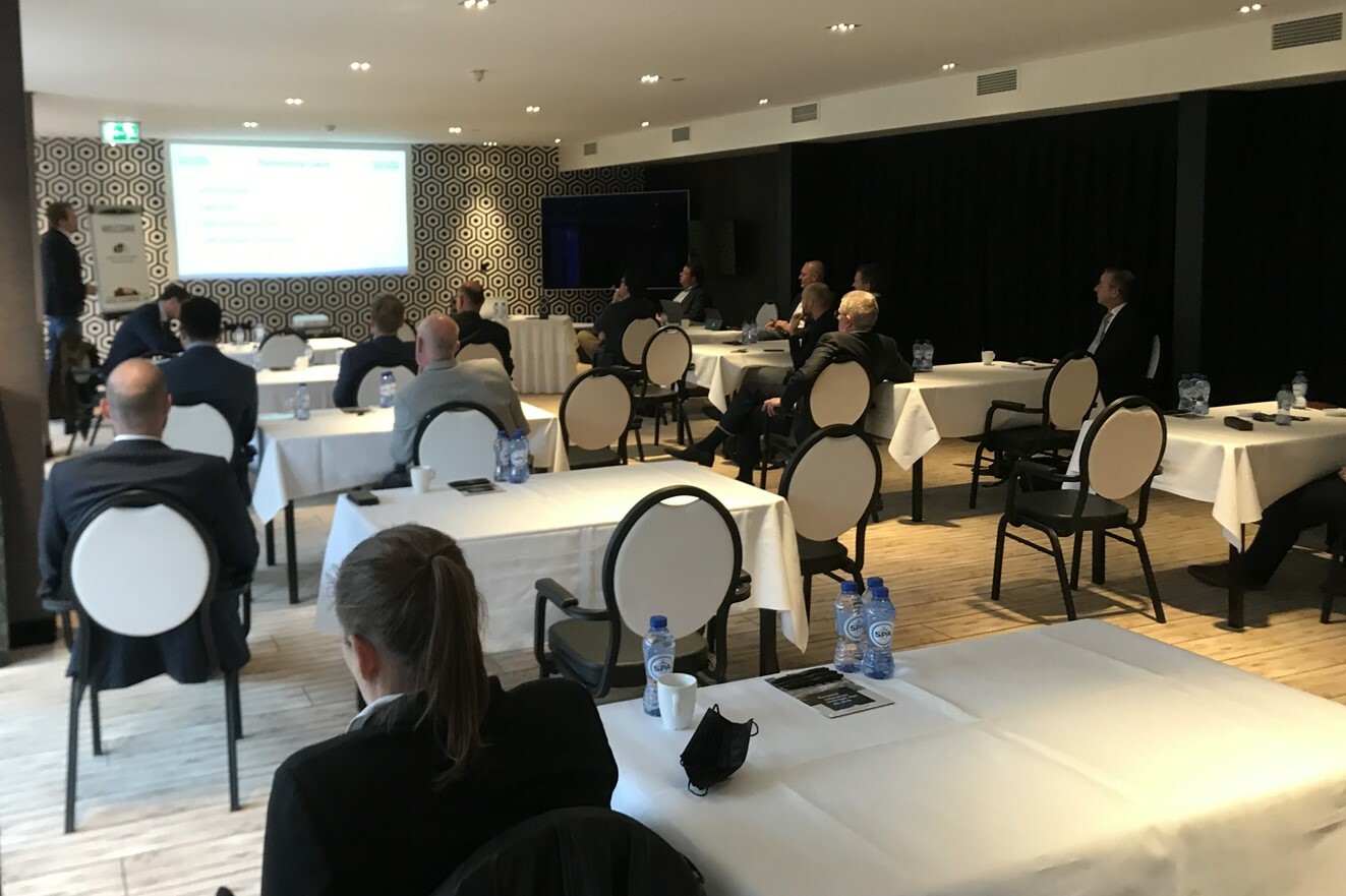 KHN HLMM Hoteloverleg