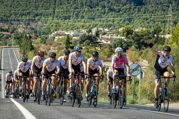 Tour Culinair Cropped