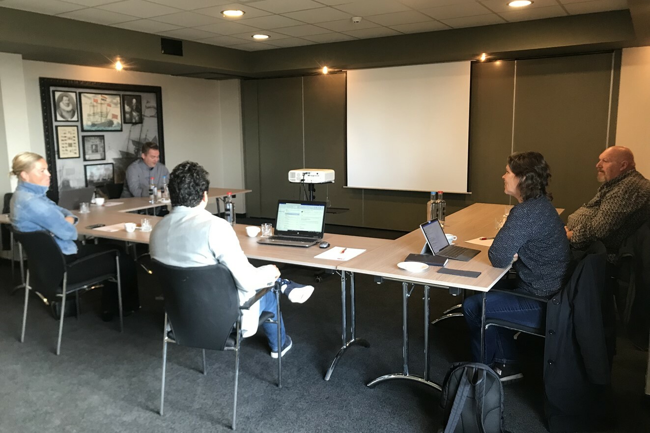 Velsen overleg bestuur