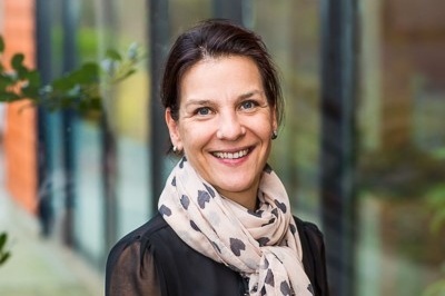 Simone van Laar Cropped