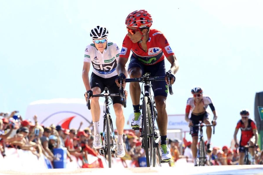 La vualta nb Cropped