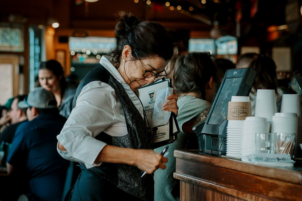 Chinees restaurant personeel 1050x700