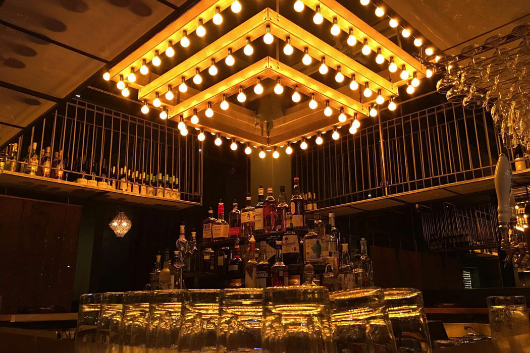 Theather bar sterke drank glazen