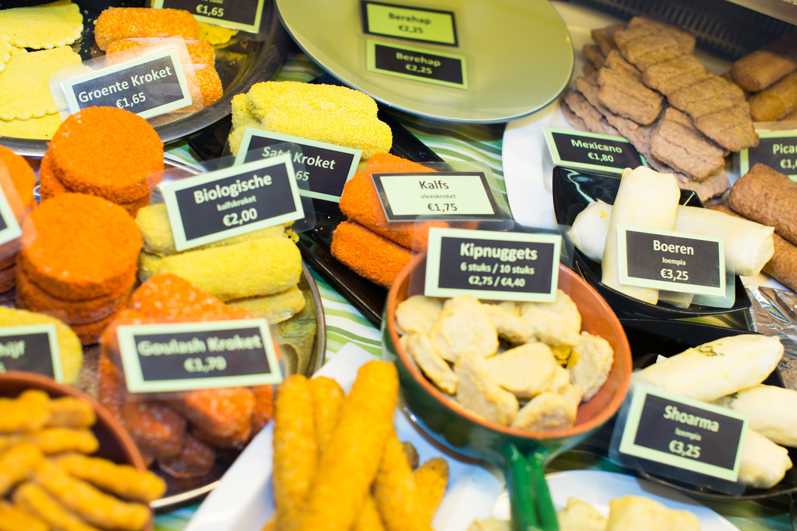 Snackbar koelvitrine frituur snacks