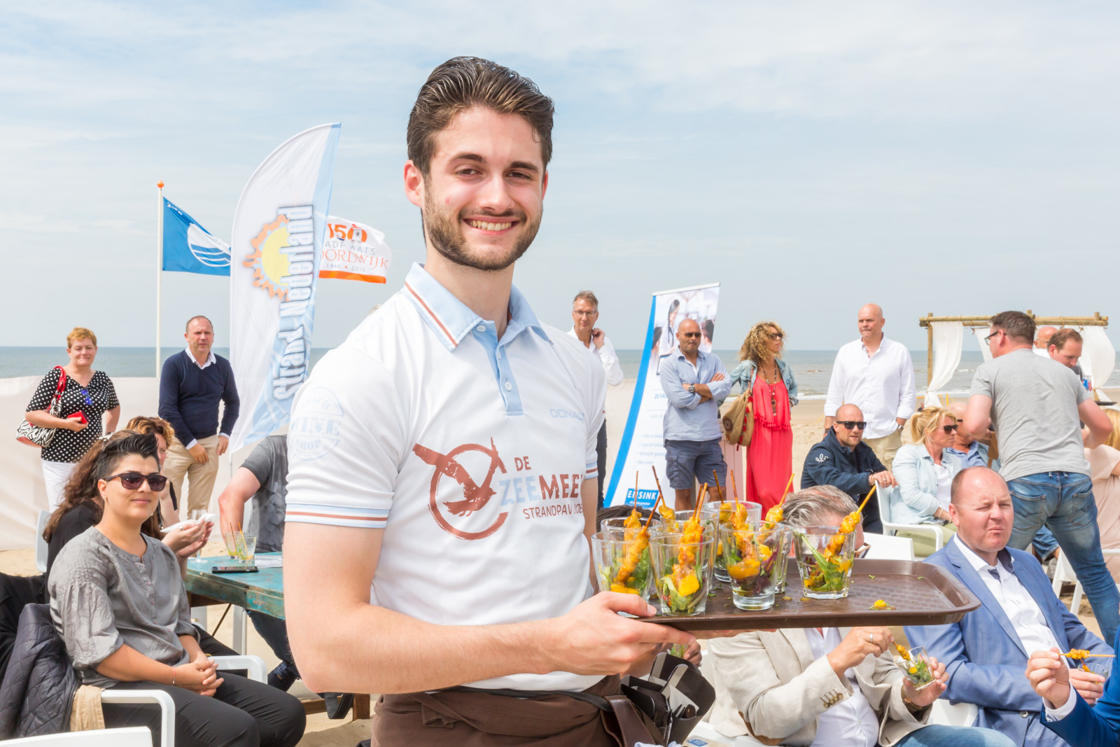 Horeca medewerker strandpavijoen de zeemeeuw