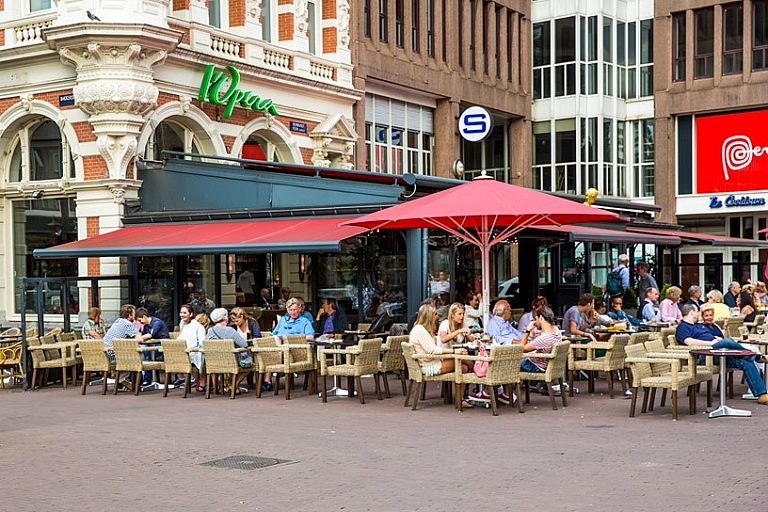 niet meer gebruiken Terras-amsterdam-rembrandtplein