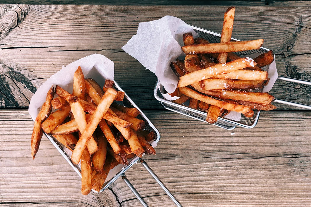 Patates frites 1050x700