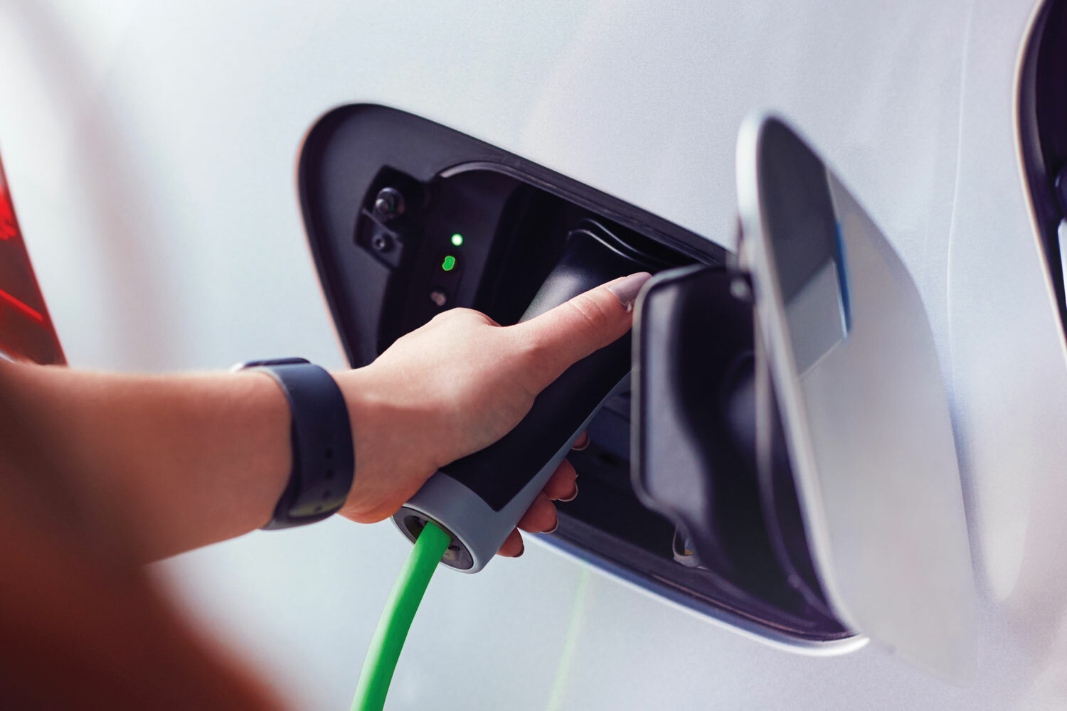 Elektrisch laden auto met tankpas