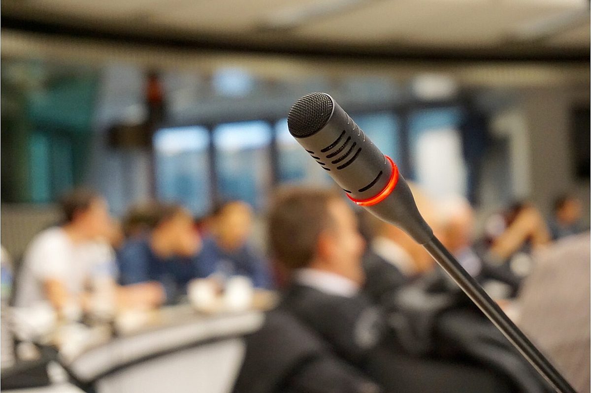 Debat verkiezingen microfoon