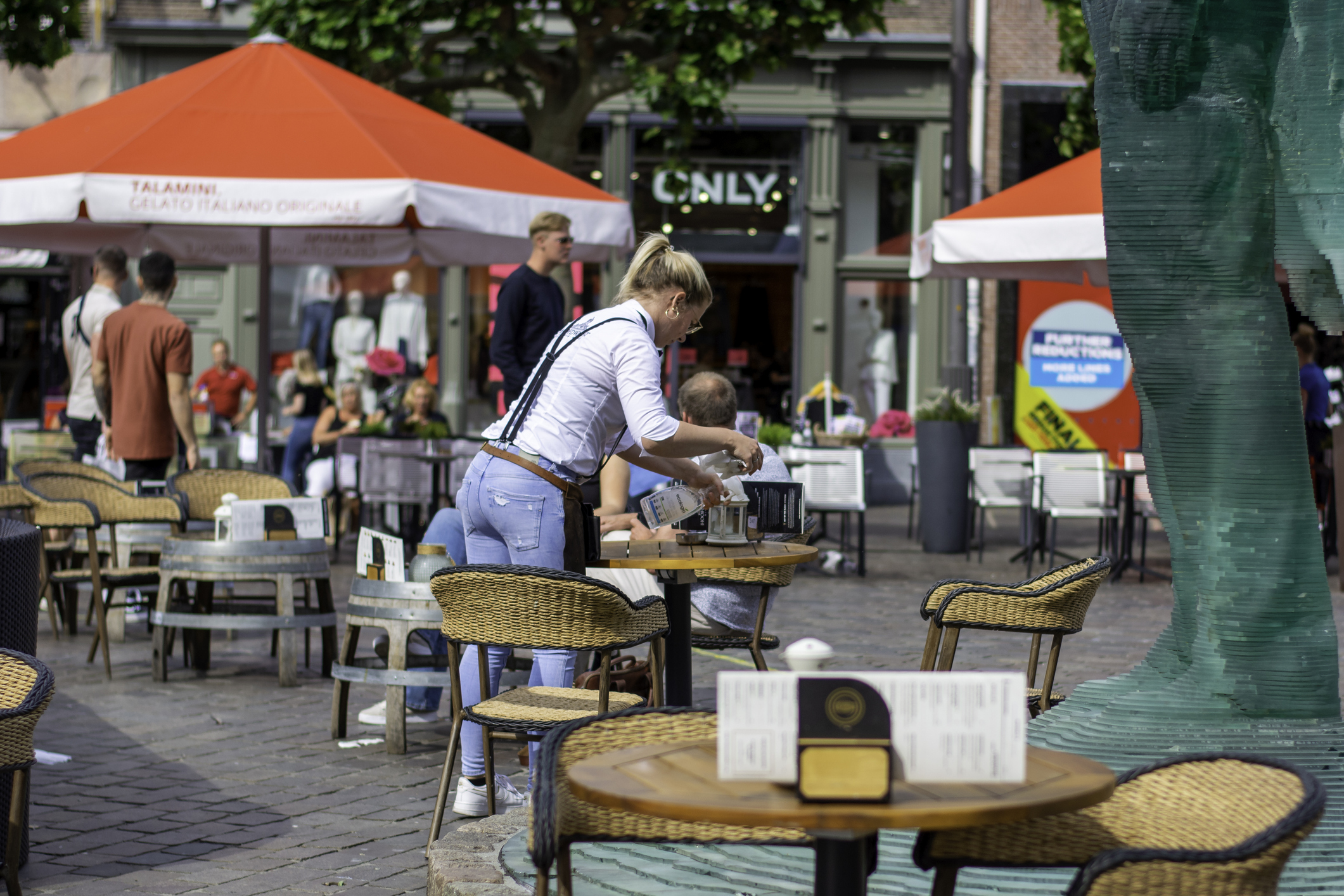 Terras zon heropening